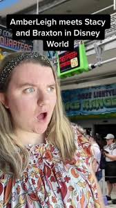 They’ll be besties soon #crunchymom #disneyworld #crunchy #disneyparks  #disneymom #stacyatdisneyworld #disneykaren #karensofdisney #disney #karen