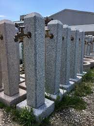 15 x 15 x 125 cm. Granit Wassersaule Petronell Grau Trosters Brunnenwelt