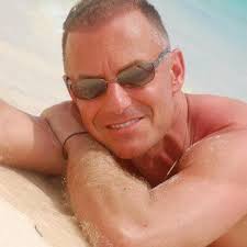 Robert Gryz (@2733Gryz)