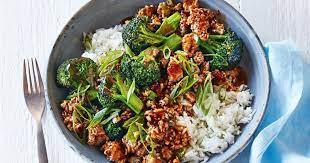 Curtis Stone S Crispy Pork Stir Fry With Baby Broccoli Recipe Pork Stir Fry Crispy Pork Pork Mince Recipes