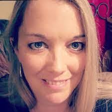 Kimberly Widner's Instagram, Twitter & Facebook