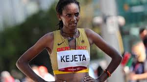 Eliud kipchoge wins the marathon. Eg414h5gpfovfm