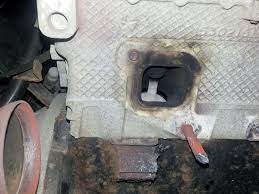 Pics Of Broken Exhaust Manifold Bolts Dodgeforum Com