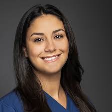 Alexis Lambros's Instagram, Twitter & Facebook