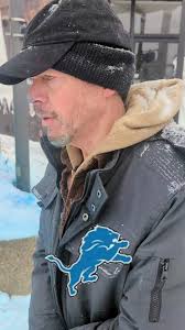 Snow Lion Sculpture by Edward 'Gonzo' Stross