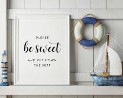 Jun 09, 2020 · close the toilet seat and look for rectangular plastic covers at the back. Daggy Bathroom Decor To Embrace