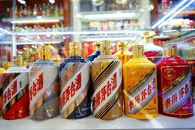 Chinese Liquor Giant Kweichow Moutai Hits Record High Usd175 A Share Liquor Hit Mountain Dew