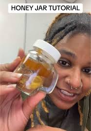 How to Draw A Honey Jar