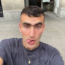 Tomás Bezanilla (@tomasbezanilla) • Instagram photos and videos