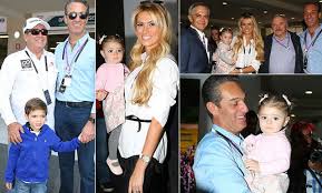 Slim is a top investor in the $13 billion project, which was rejected in a referendum. Carlos Slim Domit Disfruta En Familia De La Formula E Quien Scoopnest
