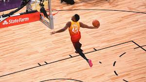 Check out all of his dunks and the trophy presentation here! Donovan Mitchell Record Breaking Rookie Double Clutch