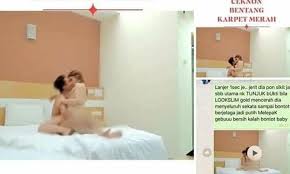 Gadis melayu buat video diraba boyfriend dalam kereta. Wanita Melayu Muat Naik Video Bersetubuh Untuk Lariskan Produk