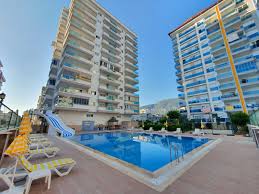 Med erfarna mäklare inom bostadsförsäljning i turkiet till européer, främst skandinaver. Turkiet Alanya Mahmutlar Fastighetslagenhet Till Salu Turkiet Alanya Fastighetsfastigheter Villor Hus Till Salu Av Alanyarealestate Co Uk Alanya Turkiet Kargicak Mahmutlar Oba Tosmur Kestel Cikcillii Castle