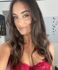 ❤️❤️ 💇🏻‍♀️💄 @kikizar_mua 👙 @gossarduk 📍 @jdwilliamsuk