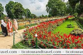 Click now to get exclusive deals on kashmir holiday packages with airfare, guide, clean pass hotel, local transport. Adakah Selamat Perjalanan Ke Kashmir Apa Yang Anda Perlu Tahu 2021