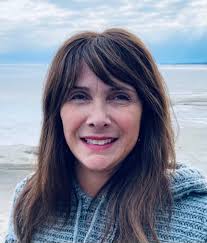 BONNE RETRAITE MME FORTIN! C'est après 33 ans de carrière en enseignement,  que Mme Chantal Fortin prend sa retraite. Merci beaucoup Mme Fortin pour  tous les élèves que tu as desservis dans