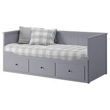 Hemnes Ram Rozkl Postele S 3 Zasuvkami Siva Ikea Hemnes Tagesbett Tagesbett Ikea Tagesbett