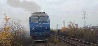 Calatorii au impins un tren intepenit de ger! PanicÄƒ La Baia Mare Un Tren De CÄƒlÄƒtori Care Circula Pe Ruta BucureÈ™ti Satu Mare A