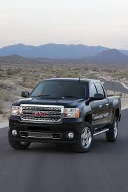 Download gmc hummer car wallpapers in 4k for your desktop, phone or tablet. Hd Wallpaper Gmc Sierra Denali Hd 2011 Gmc Sierra Denali Hd Car Wallpaper Flare