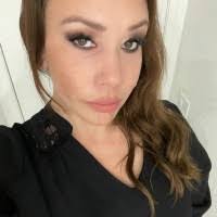 Cathy Ellison's Instagram, Twitter & Facebook