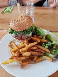 Guinguette De Port Thibault Sainte Gemmes Sur Loire Restaurant Avis Numero De Telephone Photos Tripadvisor