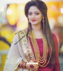 Best Indian Bridal Hairstyles With Dupatta Wedding Beautiful 27 Ideas Beautiful Bridal Dup Indian Designer Outfits Indian Bridal Hairstyles Indian Fashion