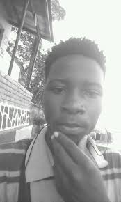 This upcoming artist #wakwanitsa kututsa nyimbo 7# In this year 🎶🎧 1  ankadziwa ndani 2 pena 3 zomwe amafuna noxy-kay ft jay t 4 Patricia  noxy-kay ft m jay ✨ star 5