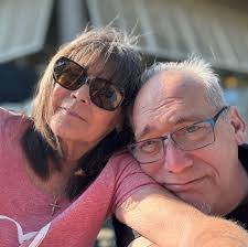 I became a RBKA inJanuary 2024, just got my socket/leg today, & my right  knee keeps giving out after so many steps. Is this normal?