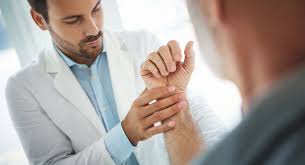 Flexion of the pip joint and hyperextension. Joint Deformities In Rheumatoid Arthritis