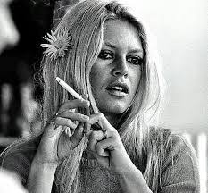 Earl Olmstead's Instagram, Twitter & Facebook