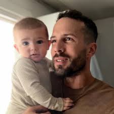 Chris Houle (@ChristianHoule)