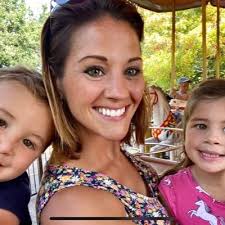 Taryn Stone (@TarynStone)