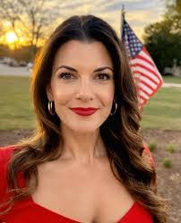 Kenneth Bowling's Instagram, Twitter & Facebook