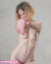 Milly Alcock Ai Porn  millyalcock Foto filtrada desnuda de OnlyFans 6 -  Nudogram v2.1