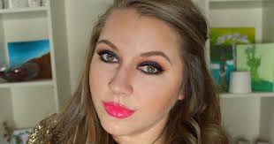 Dumpster diving for makeup: How Shelbi gets $$$ worth of makeup for free