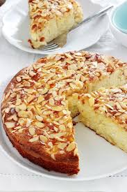 Gateau Au Yaourt Pommes Amandes Hyper Moelleux Recette Gateau Yaourt Recette Gateau Pomme Amande