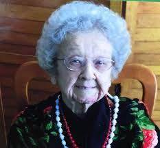 Evelyn Adcock's Instagram, Twitter & Facebook