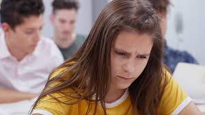 Sa réaction risque de surprendre. Replay Un Si Grand Soleil Un Si Grand Soleil Revelation Lea Fait Une Nouvelle Crise Du France 2