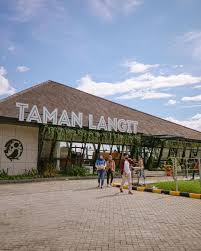 We did not find results for: Taman Langit Cafe Baturaden Lokasi Dan Harga Menu Terbaru Agustus 2021 Wisata Milenial