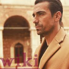 Ibrahim çelikkol (born february 14, 1982) is a turkish tv series and film actor, former basketball player and fashion model. Ibrahim Celikkol Religion His Wife Son And Information