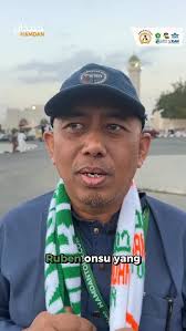 Banyak yang akhirnya mantap pilih Hamdan Tour setelah lihat pengalaman Bang  Ruben Onsu., Bukan cuma karena figur publik, tapi karena penjelasan beliau  soal pelayanan kita: rapi, sigap, dan totalitas ...