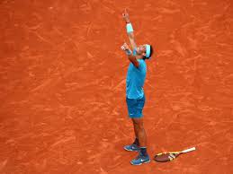 Entdecke jetzt rafael nadals neues outfit und shoppe online auf nike.com! French Open 2018 Rafael Nadal Breezes Past Dominic Thiem To Win His 11th Roland Garros Title The Independent The Independent