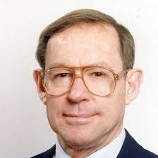 Former Savannah Morning News editor Wally Davis dies, called old school  newspaperman