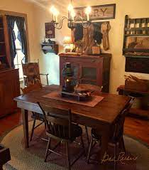 Beautiful Love This Look Primitive Dining Rooms Country House Decor Decor