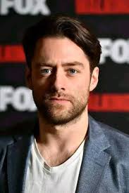 Beautiful Diana Gabaldon and her beautiful perfect man!