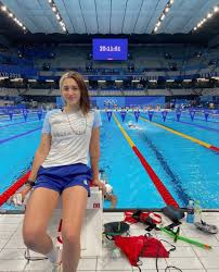 She participated in the 2017 fina world junior swimming championships where she won two gold me. Mdhopz117eugrm