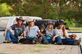 The Light Blonde Shoot With Tara Swain Photography Light Blonde Photography She Is Clothed