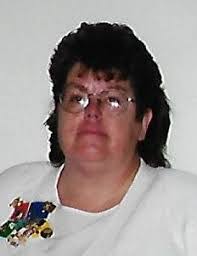 Gayle Keen's Instagram, Twitter & Facebook