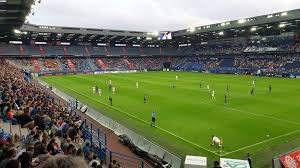 Największy sukces to zdobycie pucharu francji w 2002. Sm Caen Fc Lorient 1 2 David Gohla