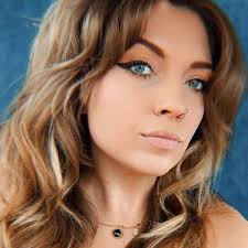 taylor ashby (@ybhsarolyat)